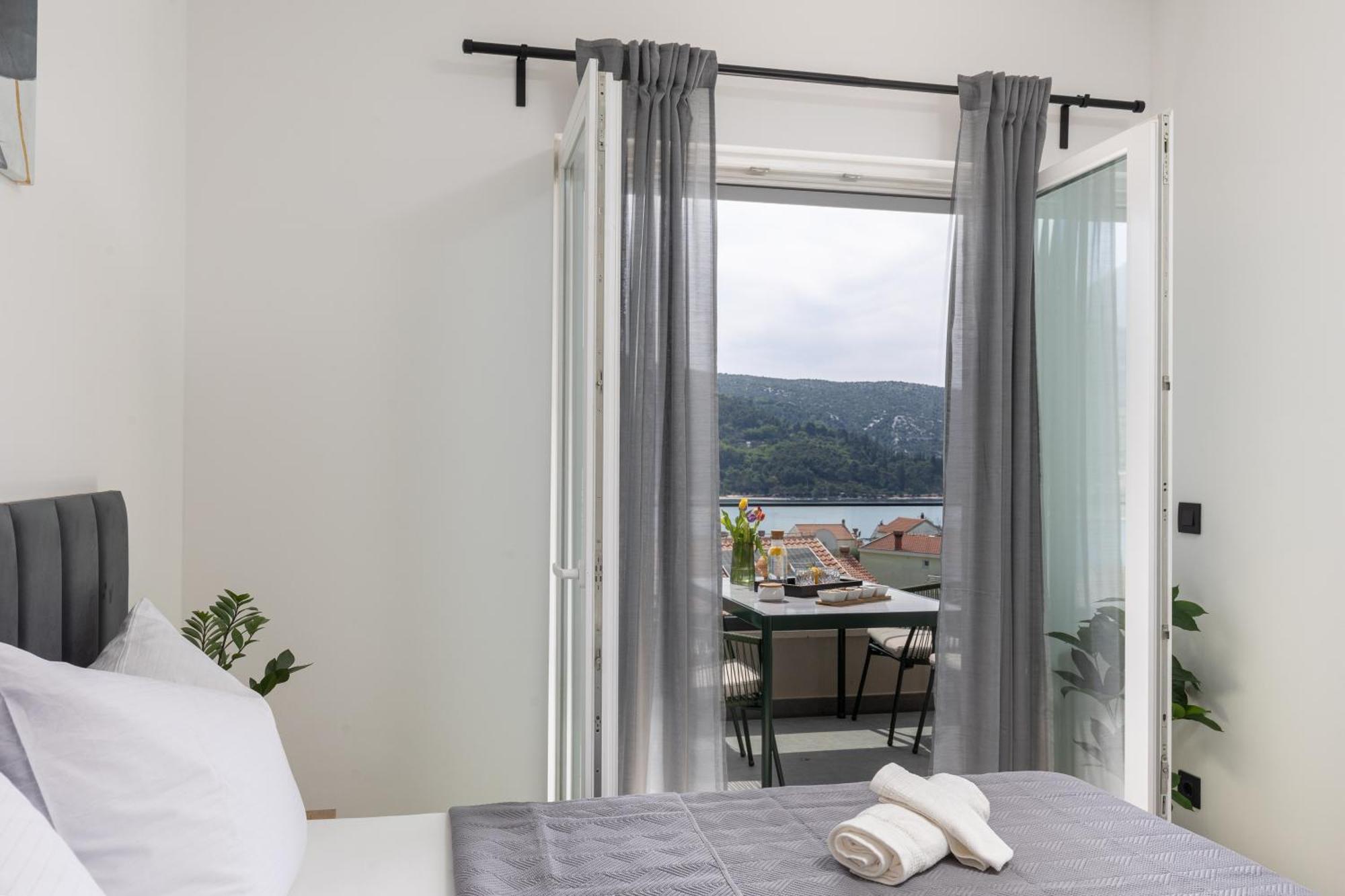 Luxury Apartments Blue Moon - New Apartments 斯拉诺 外观 照片
