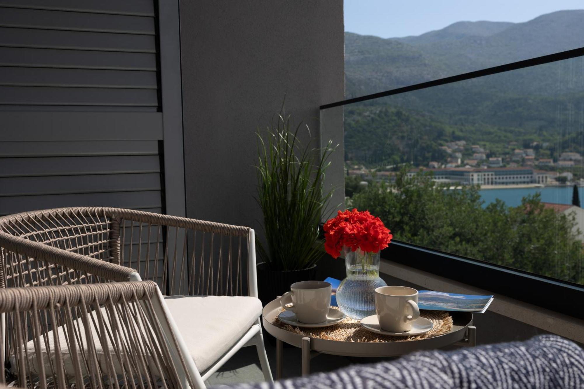 Luxury Apartments Blue Moon - New Apartments 斯拉诺 外观 照片